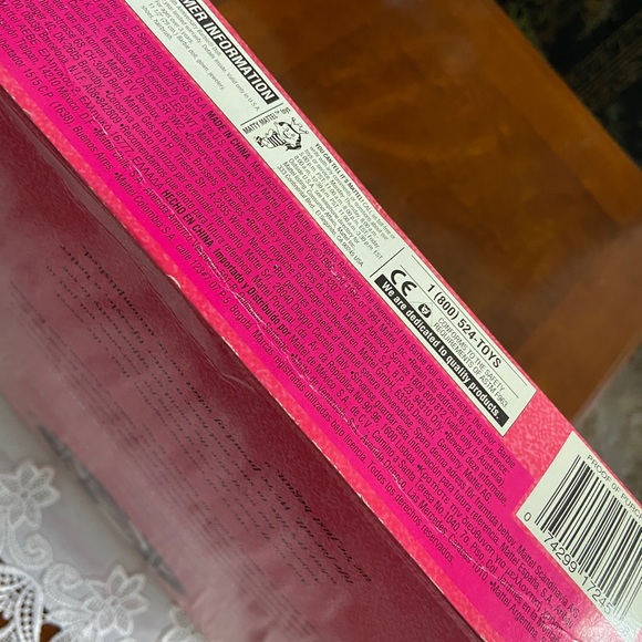 The 35th Anniversary Barbie Doll 1997 Walmart Special Edition collectib… - Picture 5 of 8